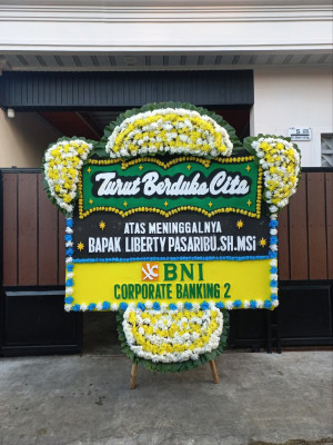 Papan Bunga Duka di Wonotinggal